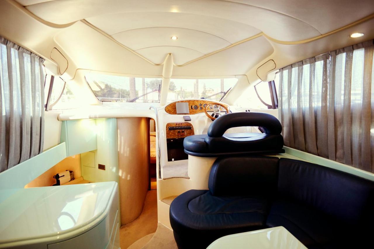 Porto Private Yacht- Accommodation Douro River Exteriör bild