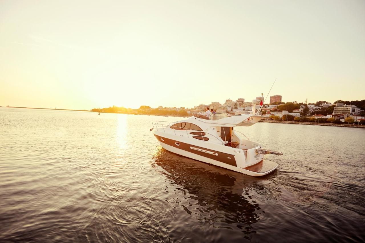 Porto Private Yacht- Accommodation Douro River Exteriör bild