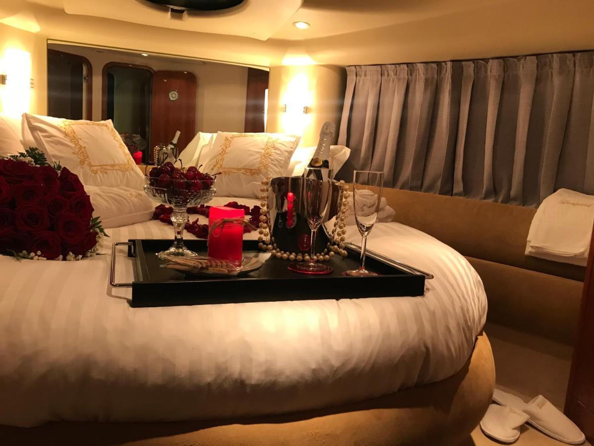 Porto Private Yacht- Accommodation Douro River Exteriör bild